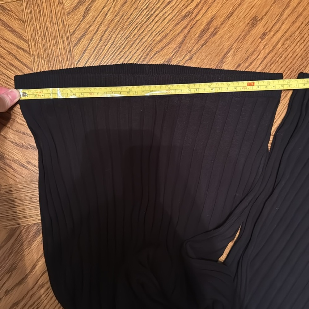 NWT flare leggings - Picture 5 of 6